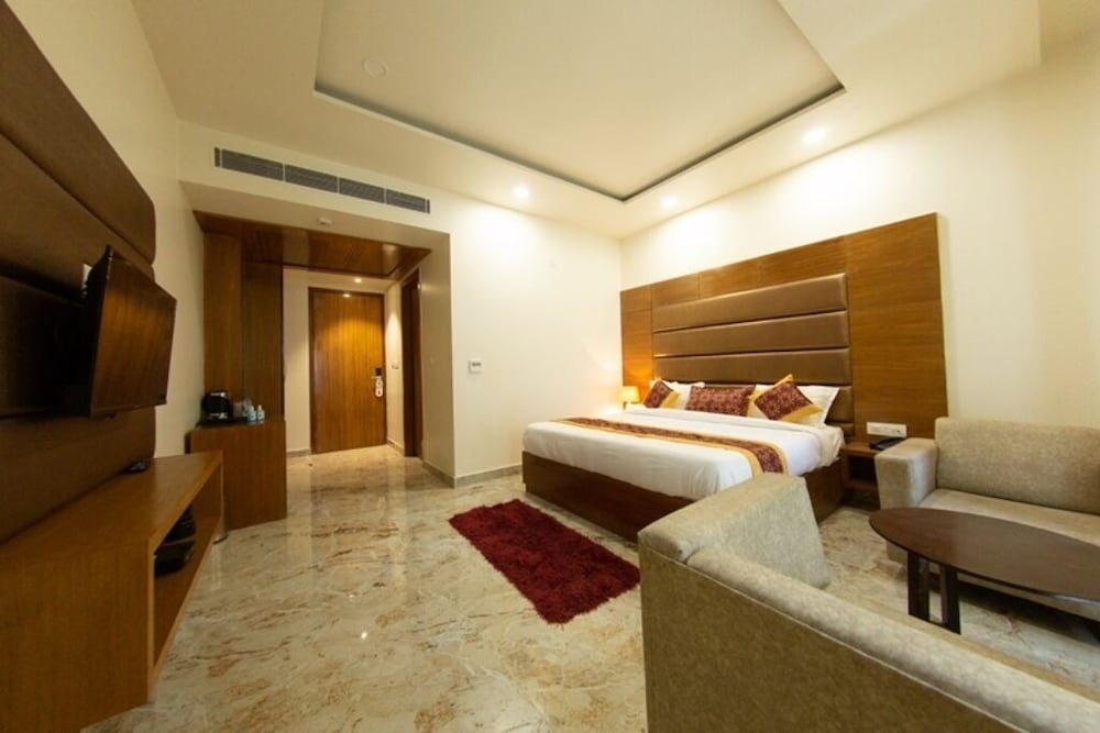 comfort hotel amritsar by choice hotels