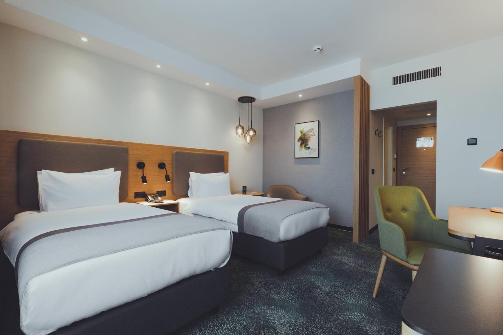 holiday inn skopje by ihg