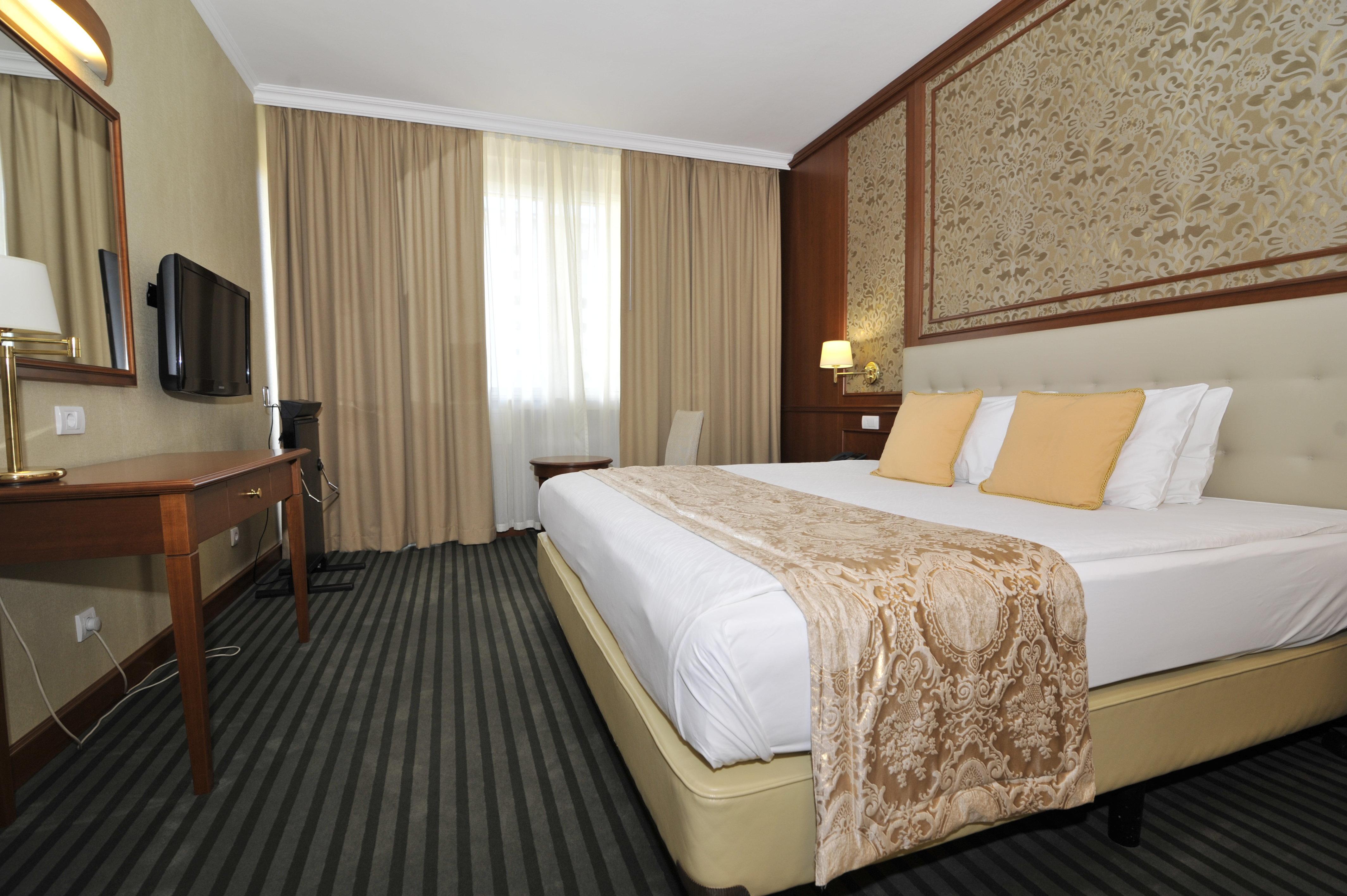 holiday inn skopje by ihg
