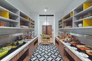 holiday inn skopje by ihg
