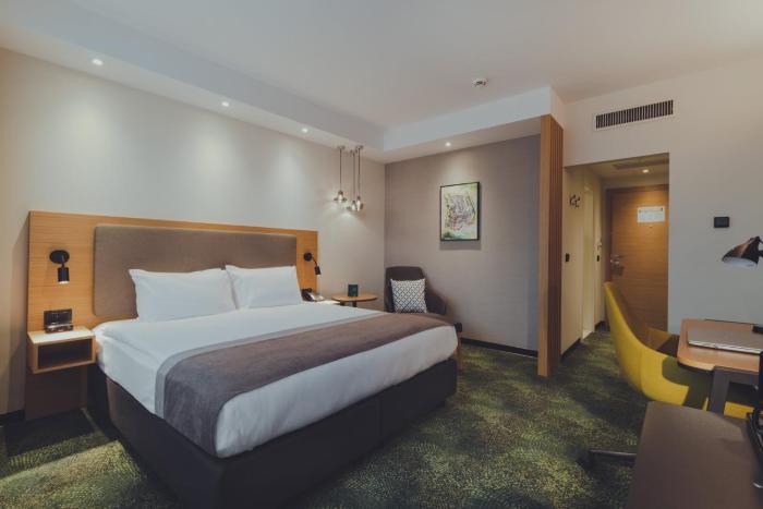 holiday inn skopje by ihg