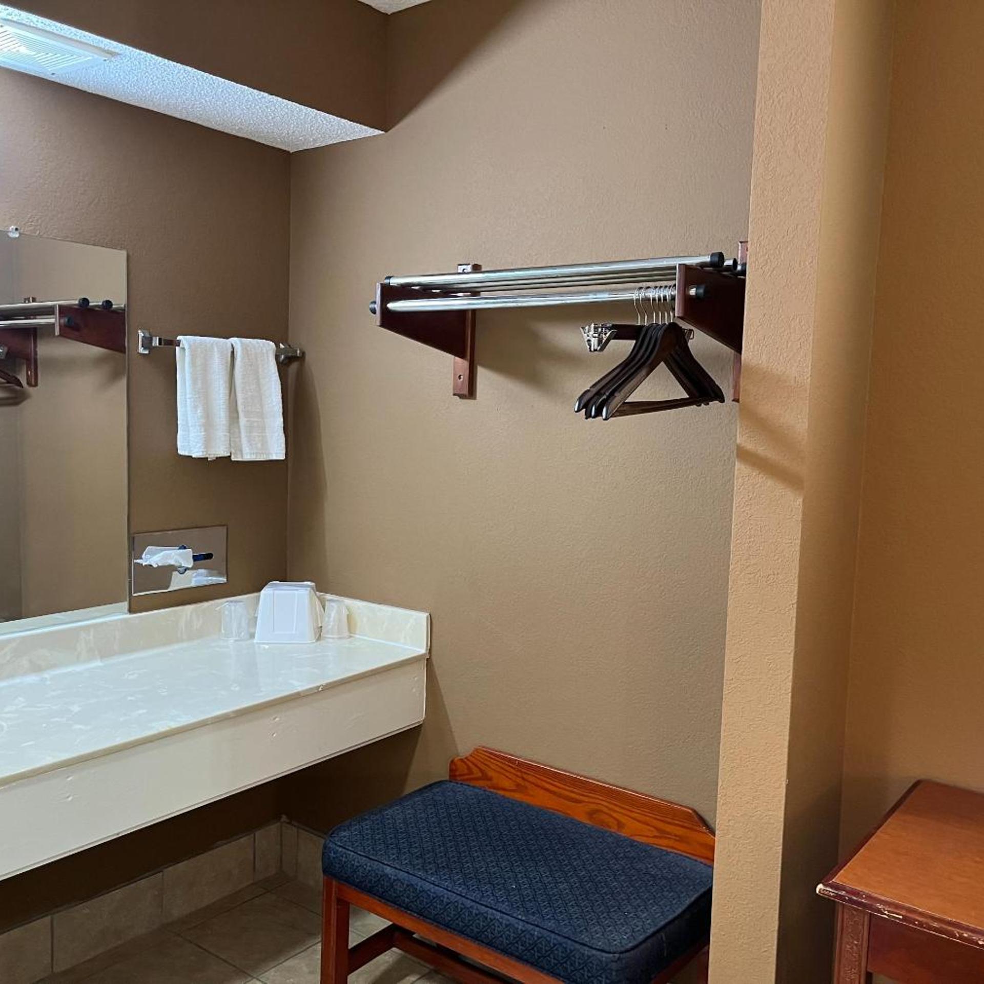 motel 6 millington tn