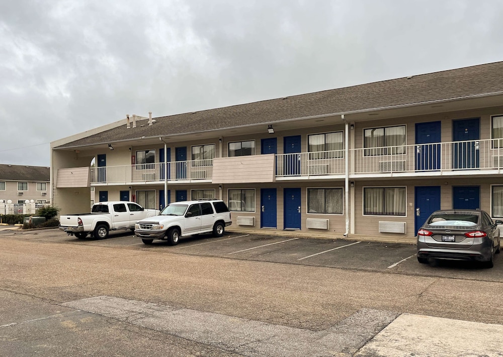 motel 6 millington tn