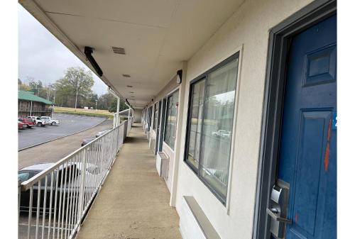 motel 6 millington tn