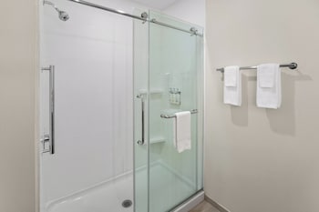 holiday inn express hattiesburg west