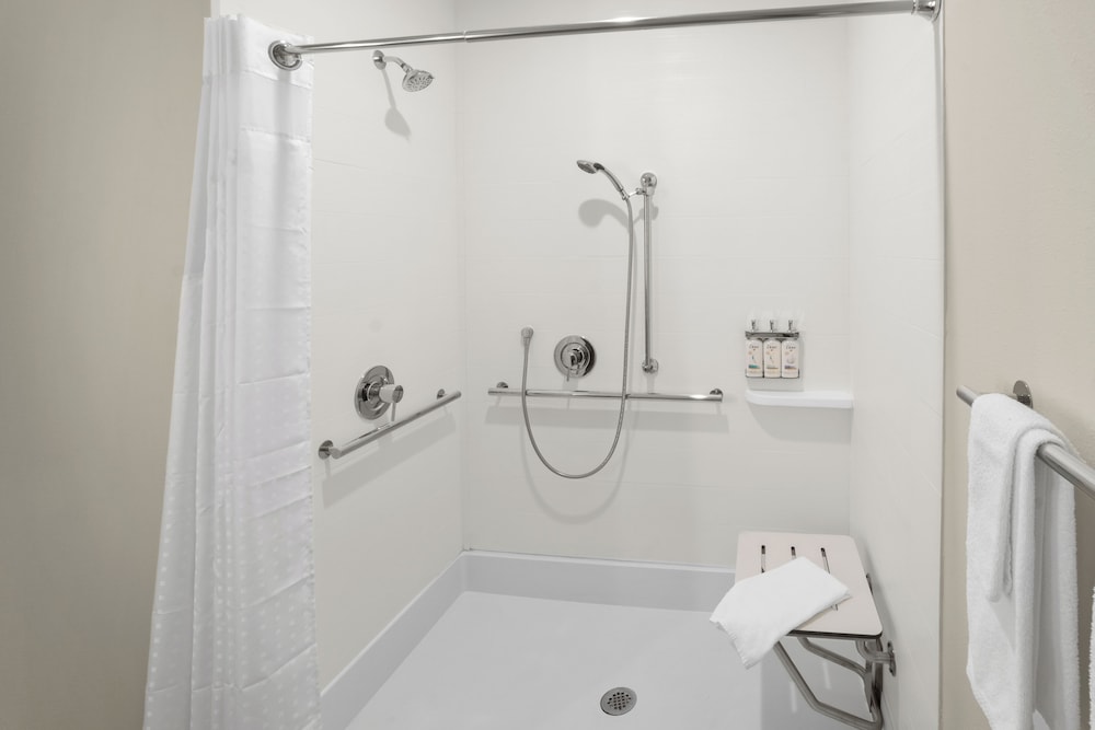 holiday inn express hattiesburg west