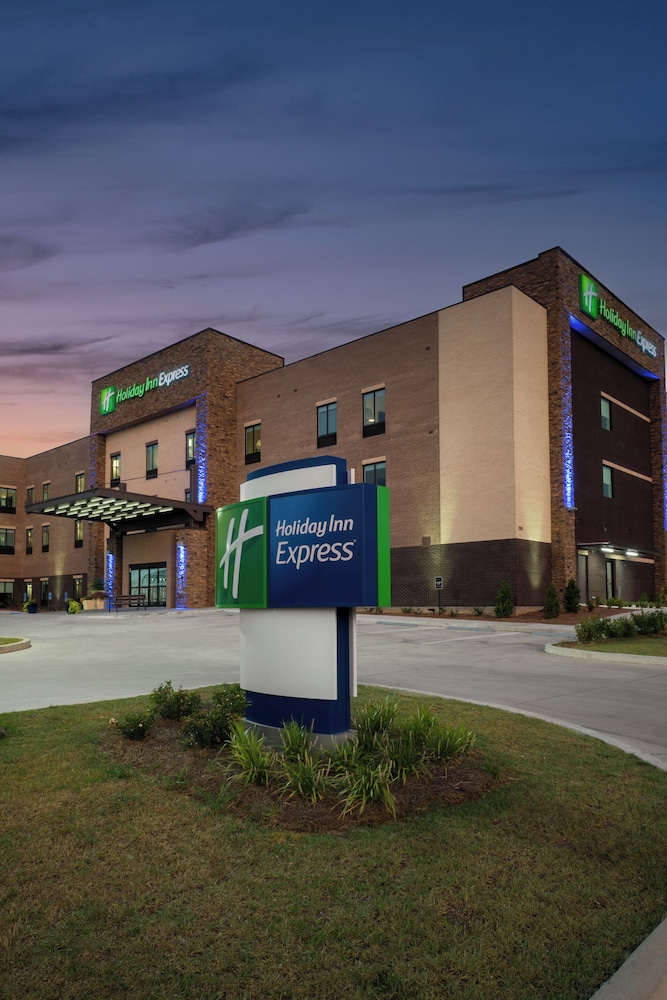 holiday inn express hattiesburg west