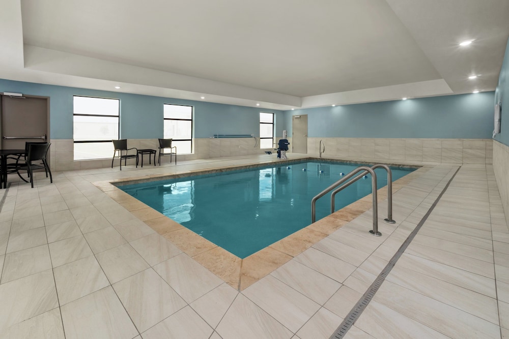 holiday inn express hattiesburg west