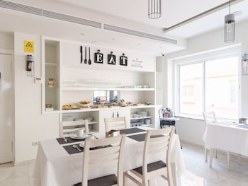 santa cruz boutique hotel