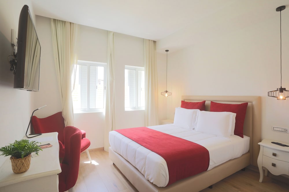 santa cruz boutique hotel