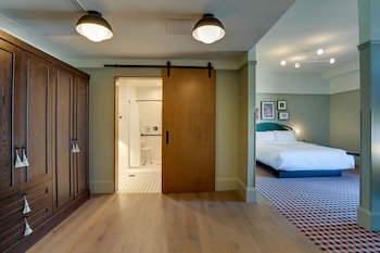 trilogy hotel montgomery autograph collection