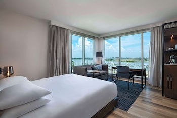 hyatt regency baytown houston