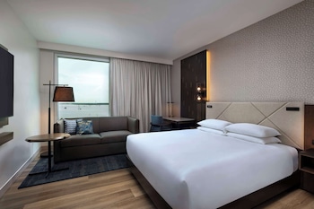 hyatt regency baytown houston
