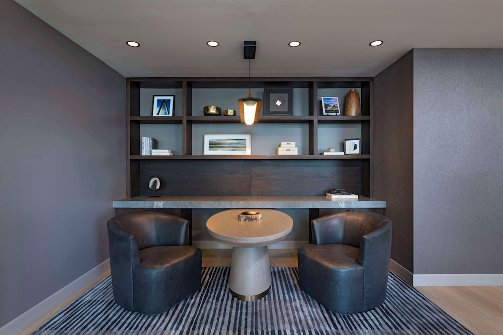 hyatt regency baytown houston