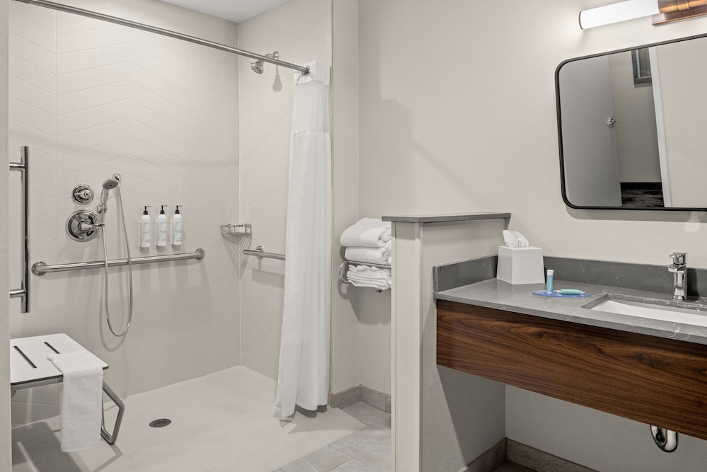 fairfield inn and suites by marriott sacramento winters