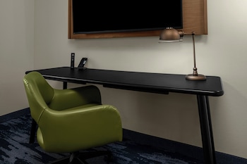 fairfield inn and suites by marriott sacramento winters