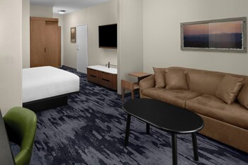 fairfield inn and suites by marriott sacramento winters