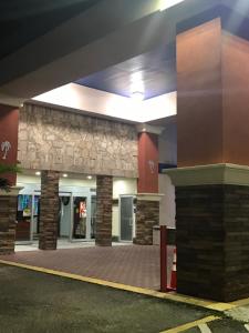 blue bay inn and suites