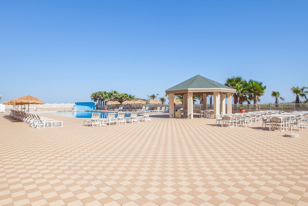 hilton garden inn south padre island beachfront