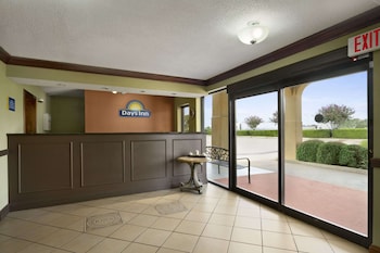 Days Inn By Wyndham Southaven Ms,Olive Branch>>Horn Lake,2 star
