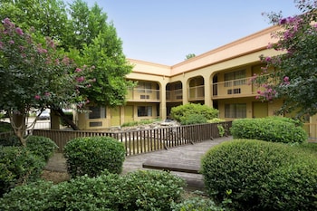 days inn by wyndham southaven ms