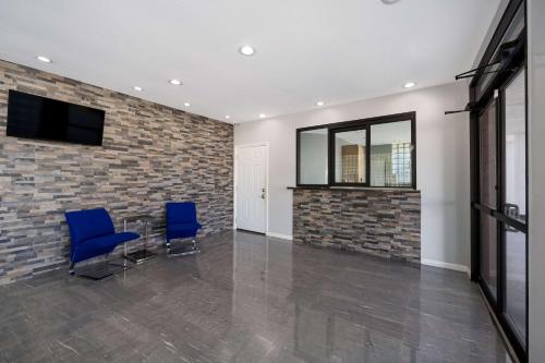 Surestay Hotel By Best Western Spring North Houston,Montgomery>>Houston,3 star