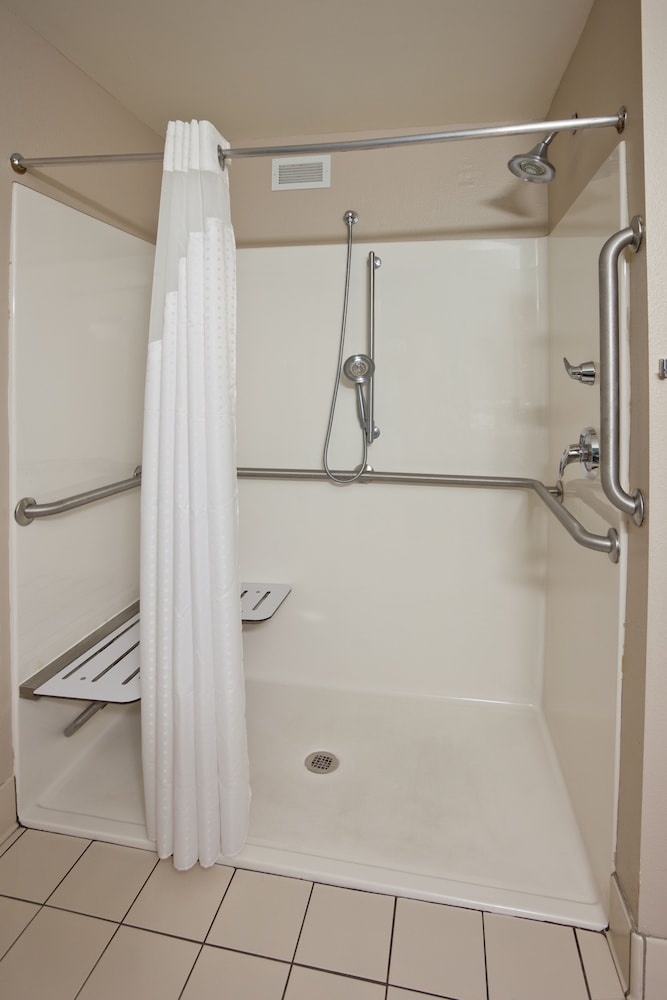 holiday inn express hotel and suites st cloud by ihg