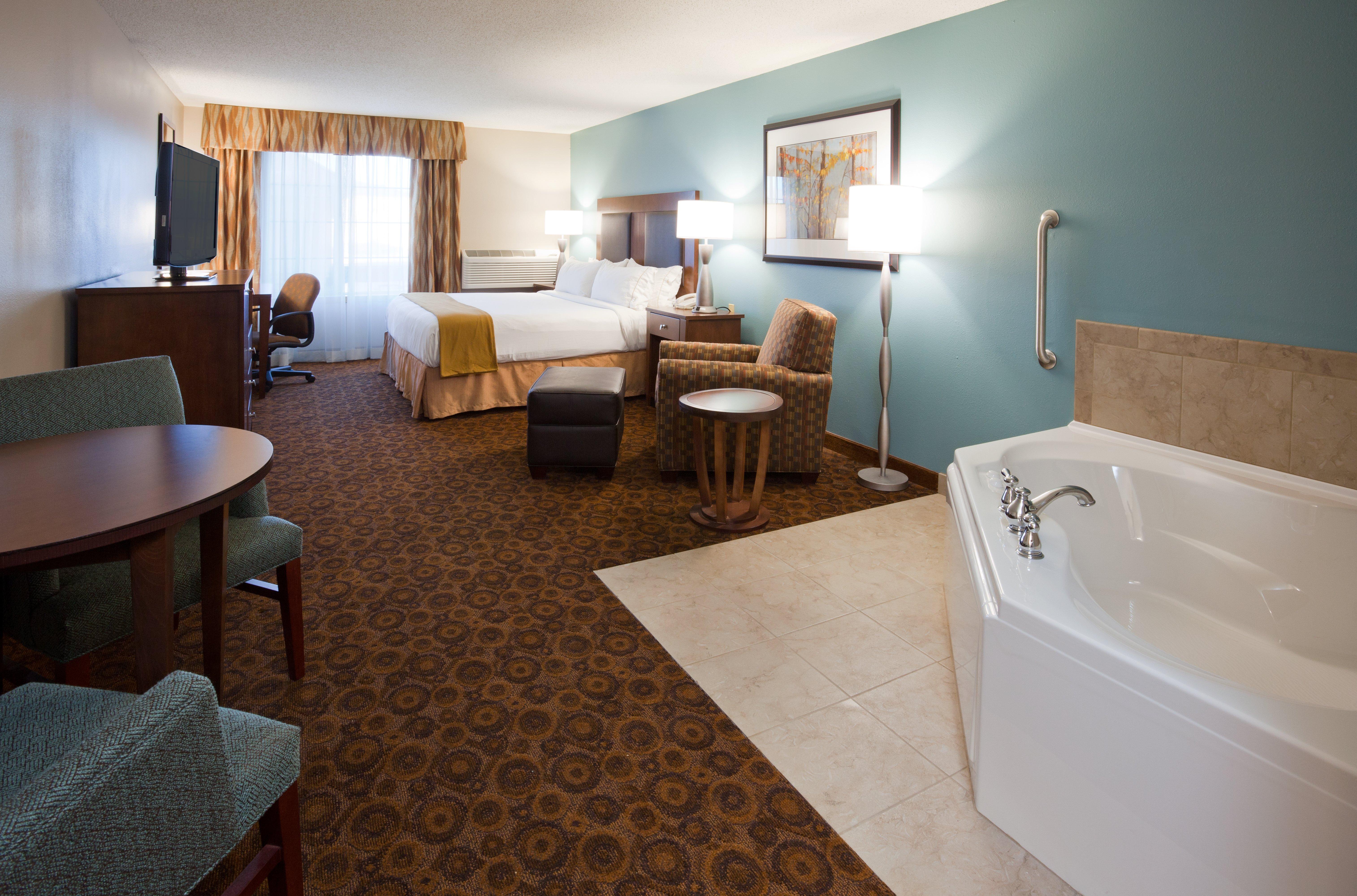holiday inn express hotel and suites st cloud by ihg
