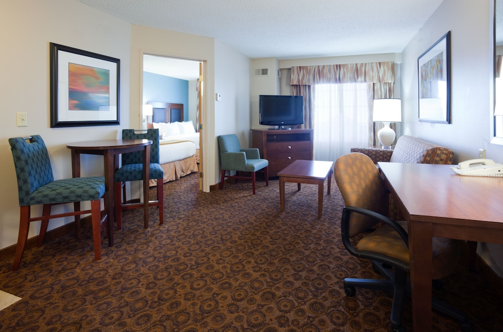 holiday inn express hotel and suites st cloud by ihg