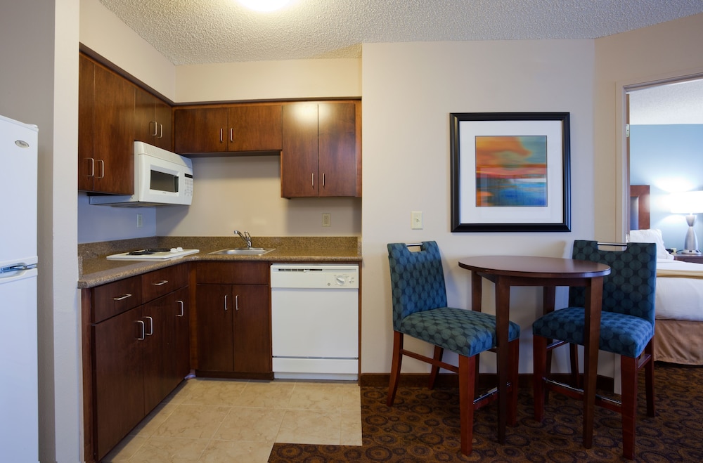 holiday inn express hotel and suites st cloud by ihg