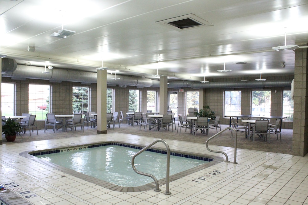 holiday inn express hotel and suites st cloud by ihg