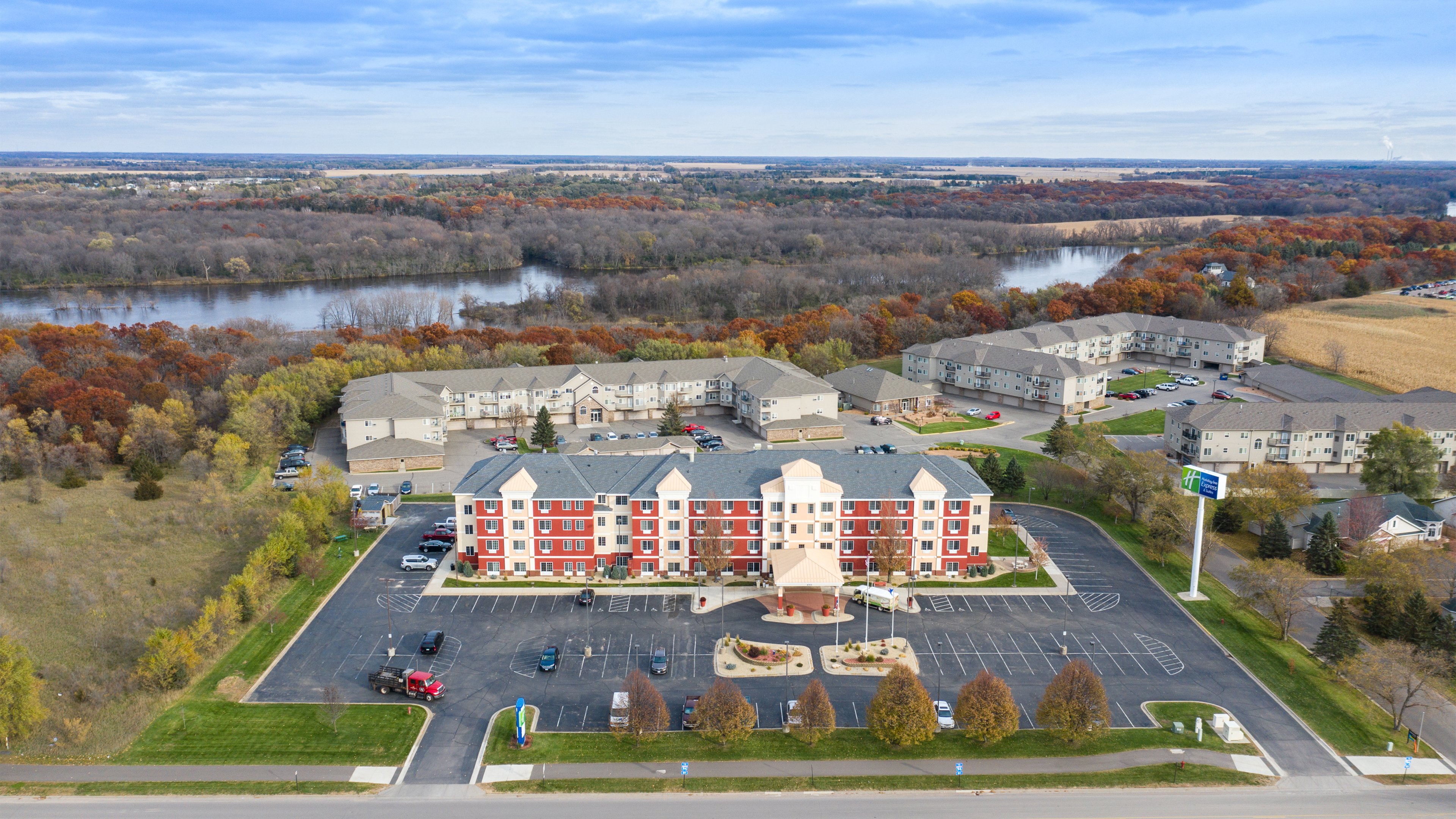 holiday inn express hotel and suites st cloud by ihg