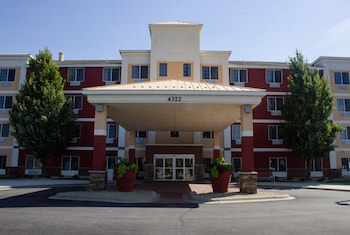Holiday Inn Express Hotel & Suites St. Cloud By Ihg,St Cloud>>Minnesota,3 star