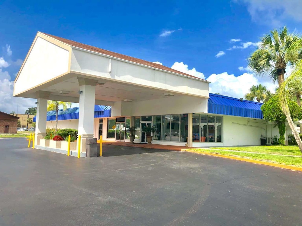 motel 6 starke fl