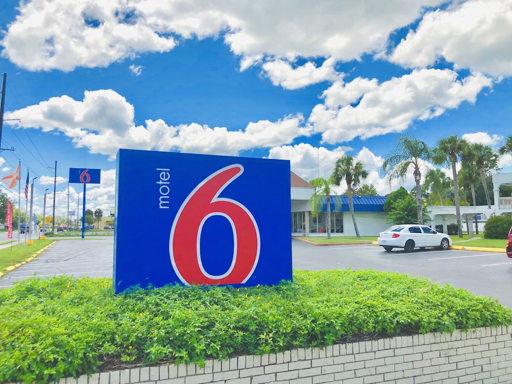 motel 6 starke fl