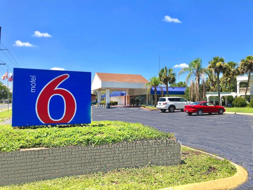 motel 6 starke fl