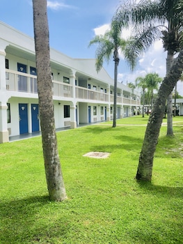 motel 6 starke fl