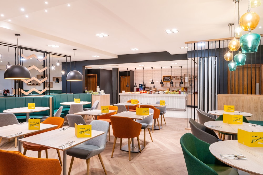 holiday inn stevenage by ihg