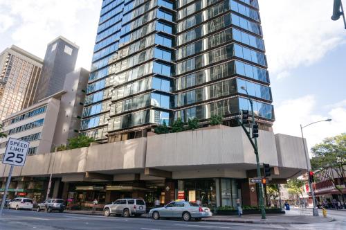 aston at the executive centre hotel