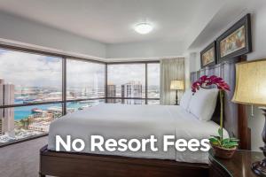 aston at the executive centre hotel