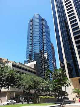 aston at the executive centre hotel