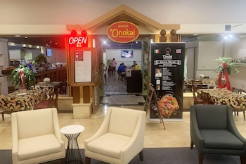 aston at the executive centre hotel