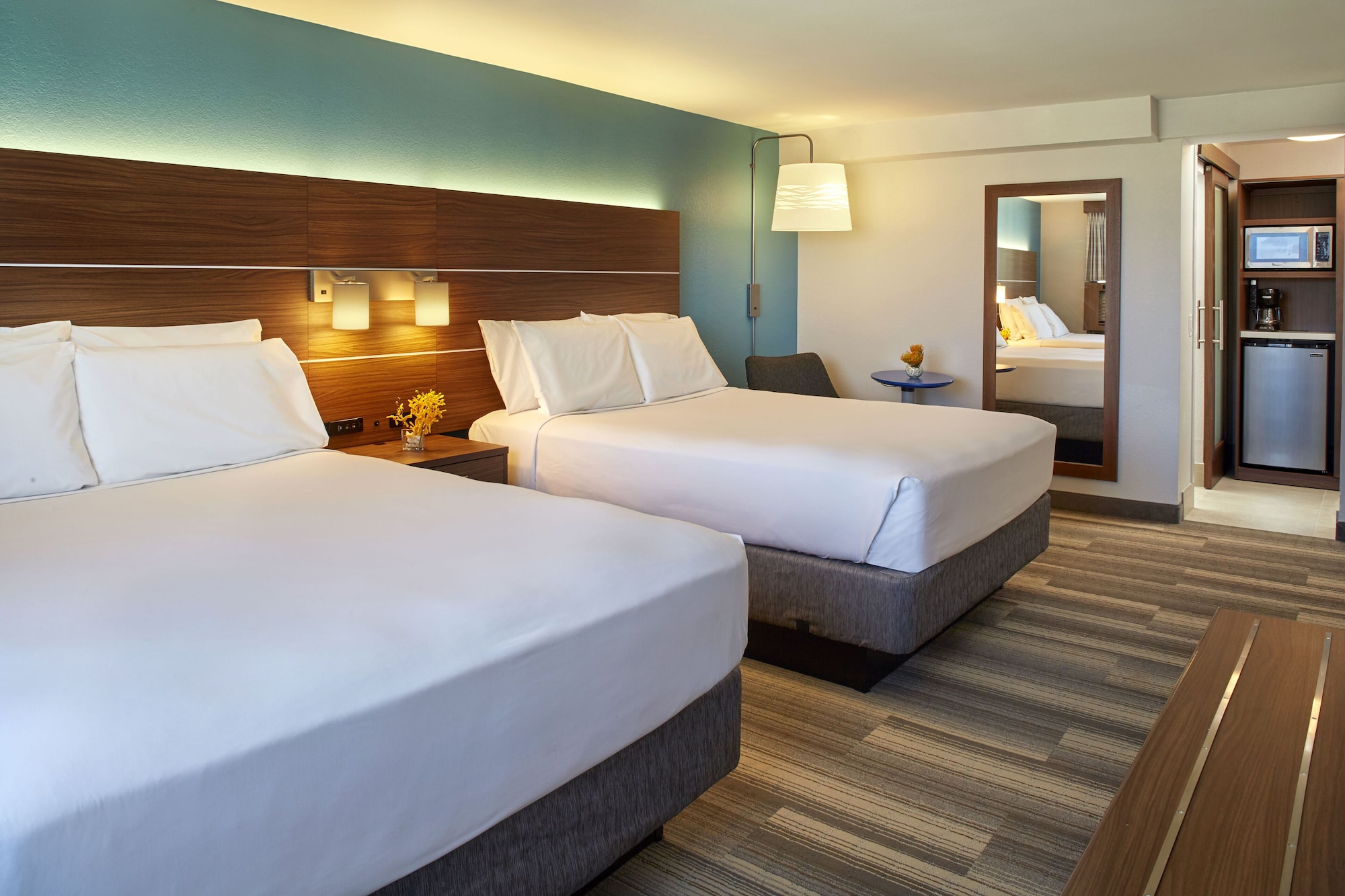 holiday inn express waikiki by ihg