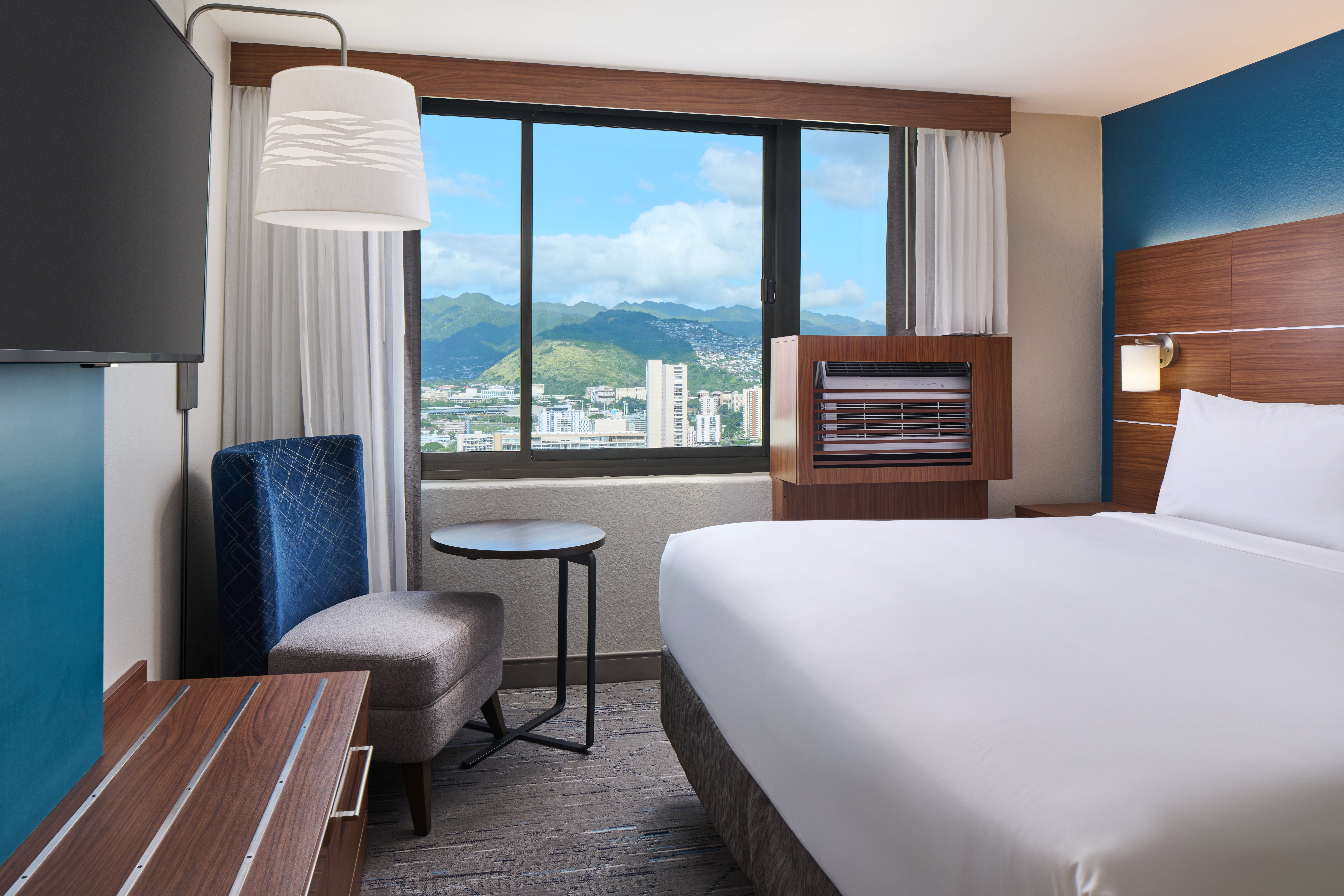 holiday inn express waikiki by ihg