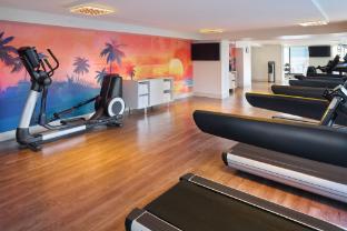 holiday inn express waikiki by ihg
