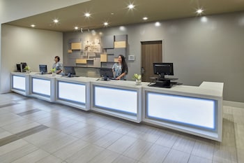 holiday inn express waikiki by ihg