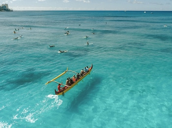 holiday inn express waikiki by ihg