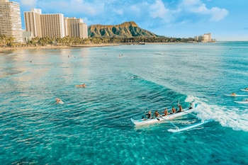 holiday inn express waikiki by ihg