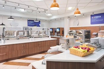 holiday inn express waikiki by ihg