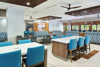 holiday inn express waikiki by ihg